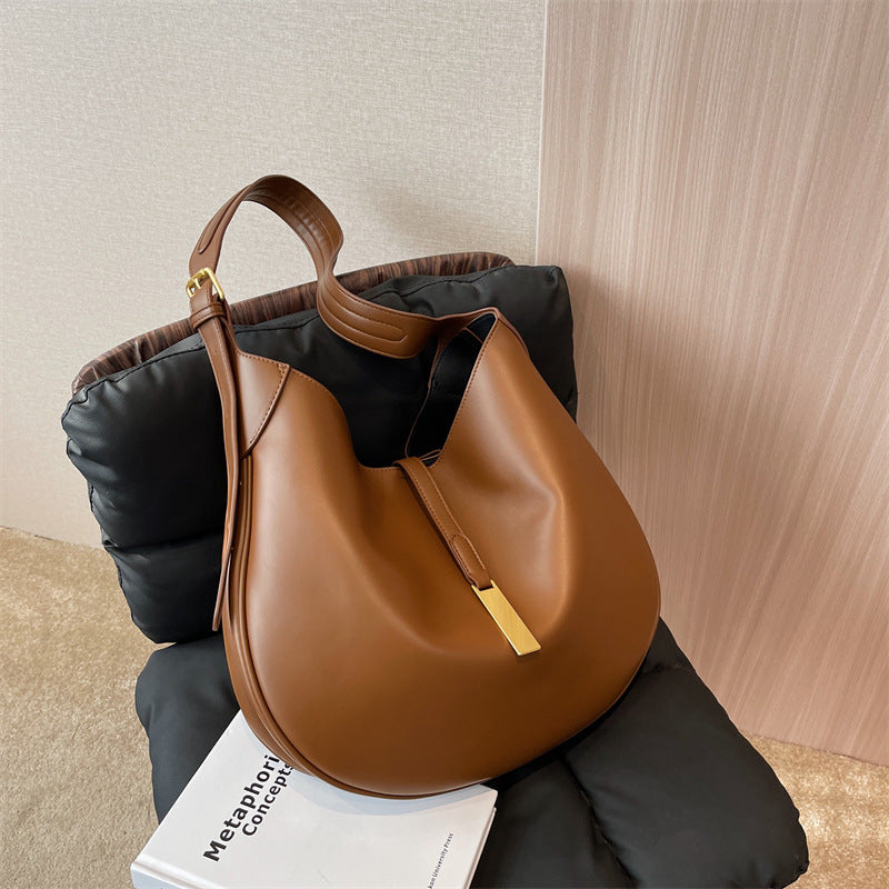 Fashion Shoulder Bag Versatile Commuting