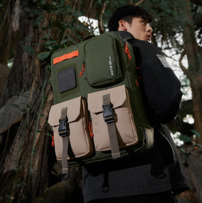 Hiking Large Capacity Waterproof Mountaineering Travel Bag